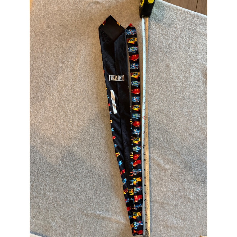 Ralph Marlin Formula 1 Grid Racing Silk Tie Vintage 1997 F1 Car Print Black 4"